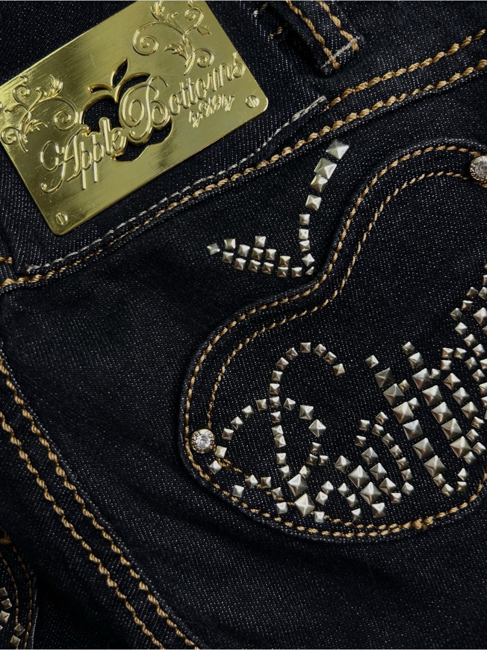 Y2K Apple Bottoms Black Rhinestone Studded Jeans